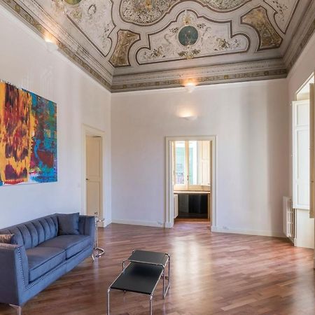 莱切Palazzo Acquaviva - Il Giardino Sospeso公寓 外观 照片