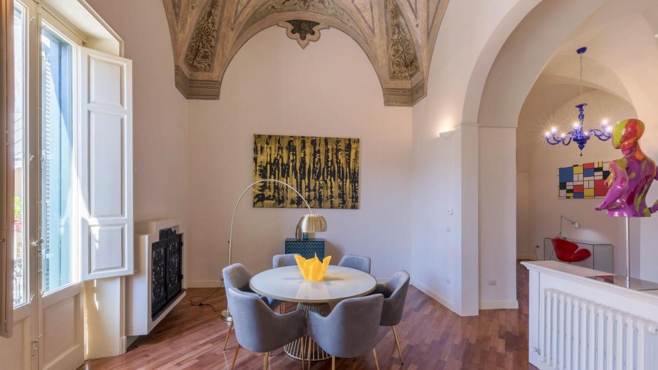 莱切Palazzo Acquaviva - Il Giardino Sospeso公寓 外观 照片